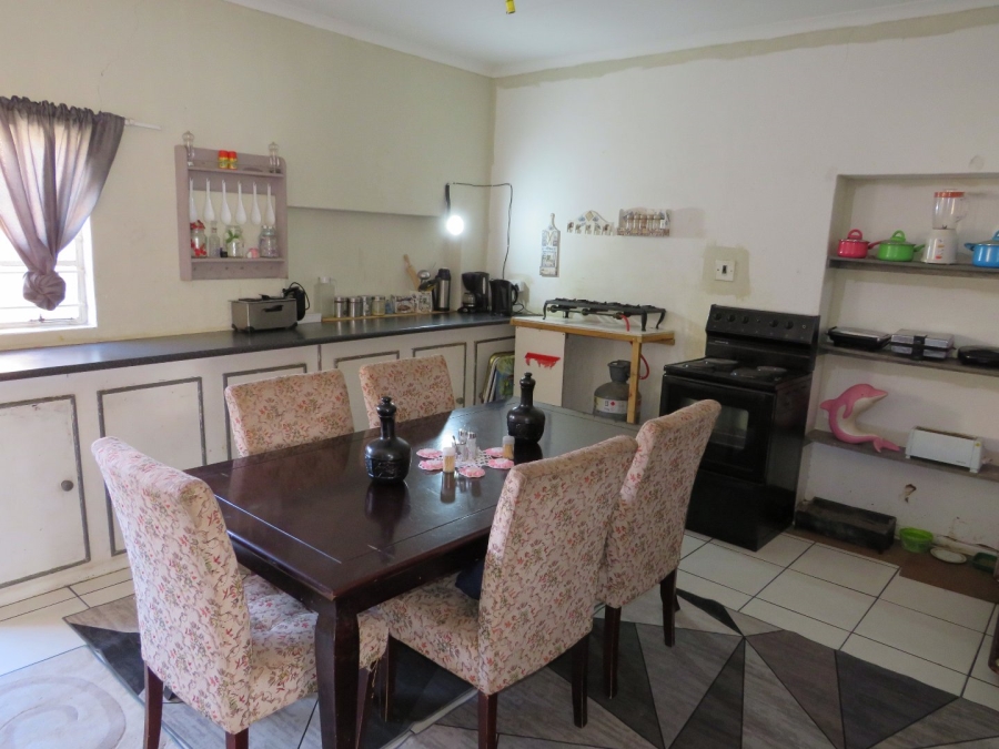 5 Bedroom Property for Sale in Colesberg Northern Cape